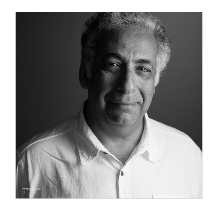 Portrait de Nabil Boutros, photographe et scénographe